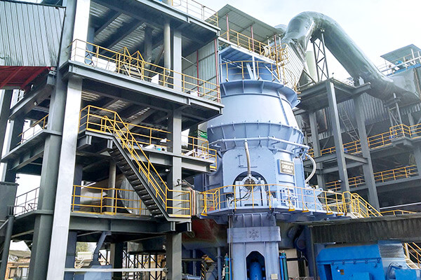 新鄉(xiāng)長城機械為云南客戶承建的年產60萬噸礦粉線現場